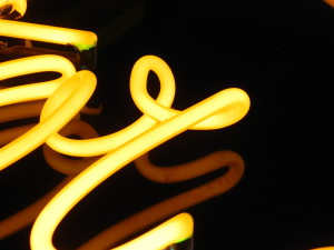 Publicrea - insegne luminose a filo di neon